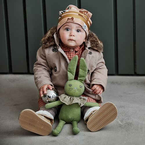 snuggle-winter-beanie-aw20-elodie-details-lifestyle-1000px.png
