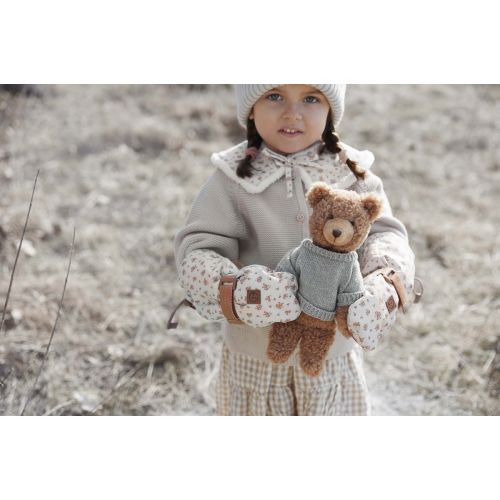 aw22-winter-on-the-prairie-snuggle-billy-mittens-autumn-rose-collar-lp.jpg